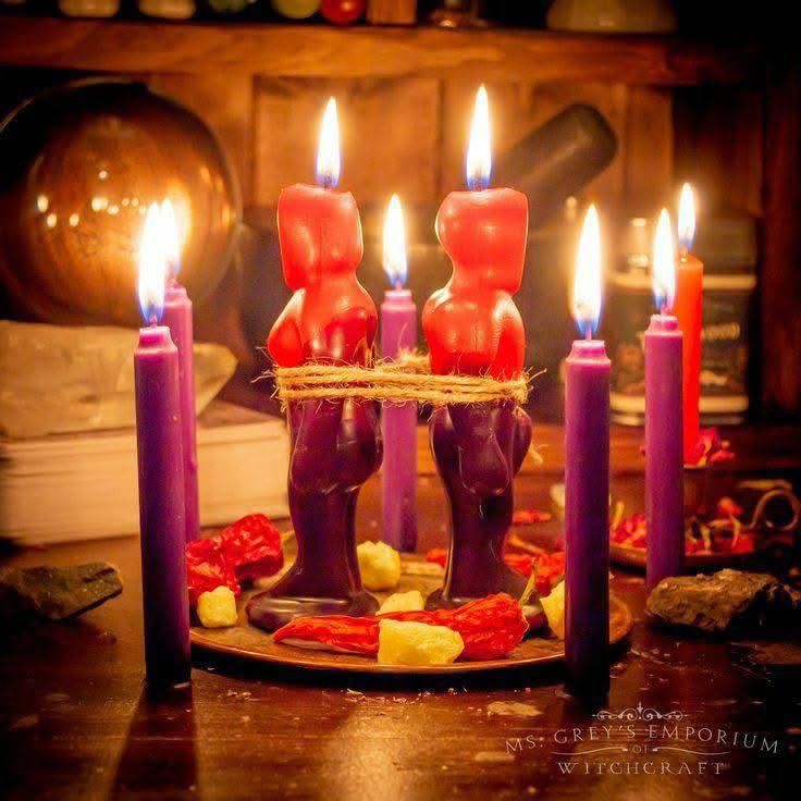 Apprenez à réaliser un rituel de retour amoureux à faire soi-même grâce aux méthodes simples et puissantes du voyant Dovi. Découvrez comment raviver les sentiments, attirer votre ex et rétablir une relation sincère avec des rituels spirituels accessibles et efficaces.